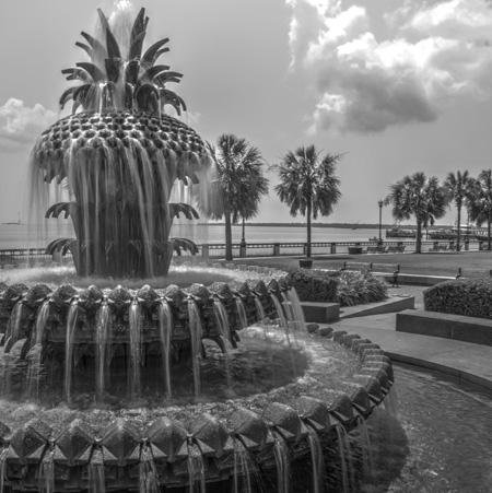 Pineapple Fountain | Charleston | 5035_4068.jpg